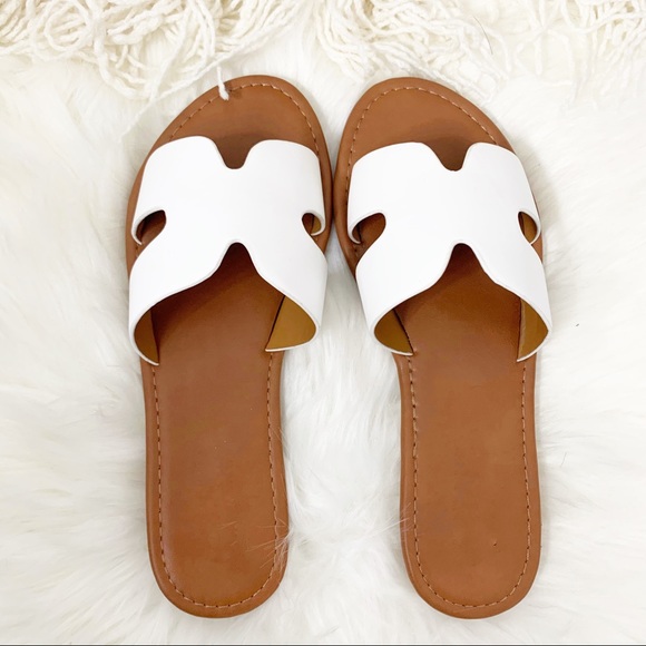 NEW Camila Sandal- in White - Picture 5 of 6